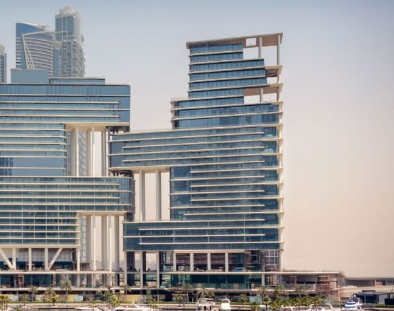 xr:d:DAFm5ekEnSM:8,j:8810561390868264877,t:23062607